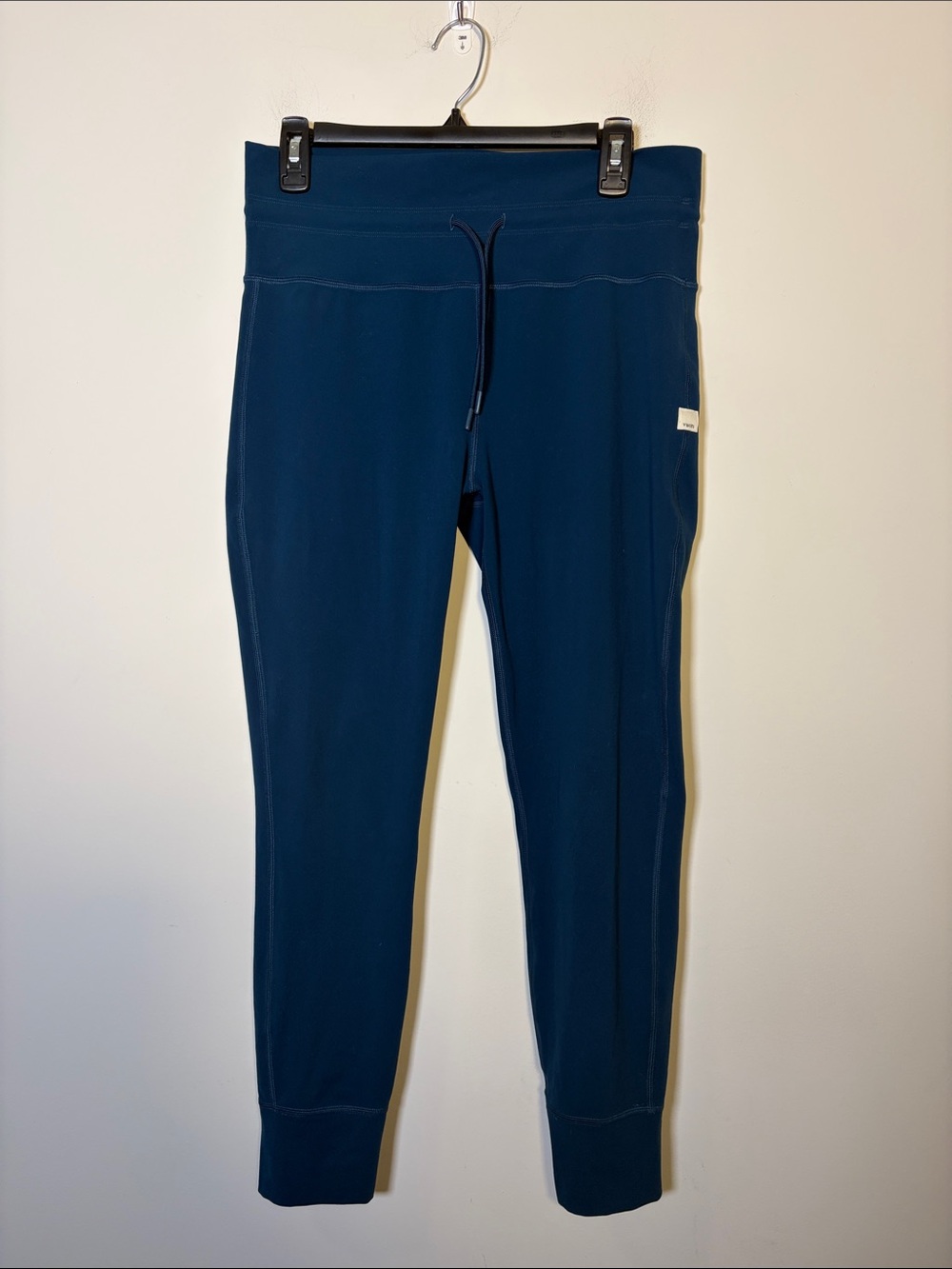 Vuori Daily Legging in Dark Teal - XL